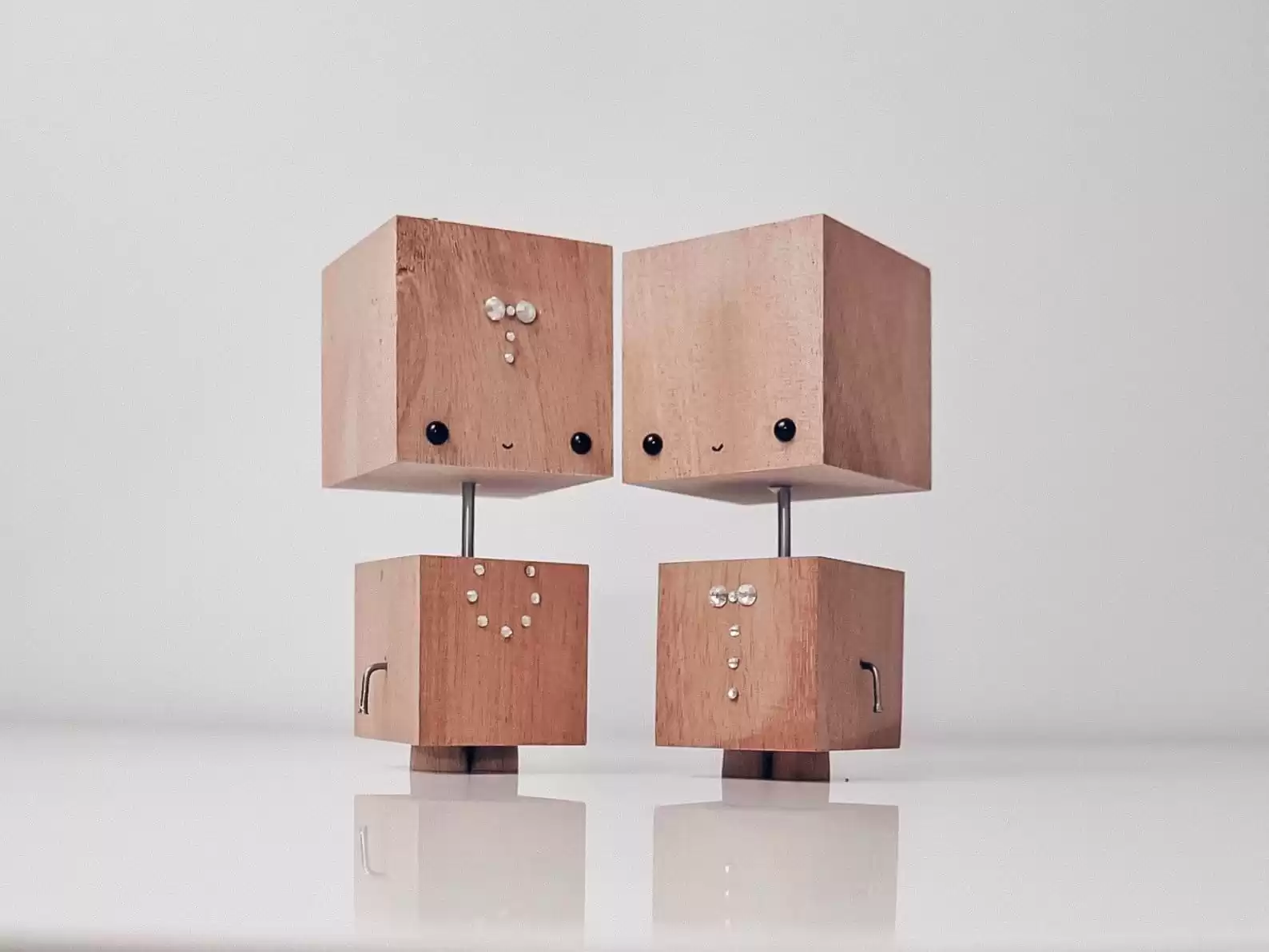 Wooden Couples Gift Pair of Robots