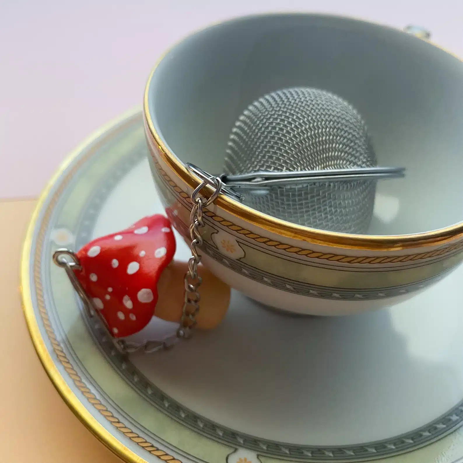 Tea Infuser With Mushroom Pendant