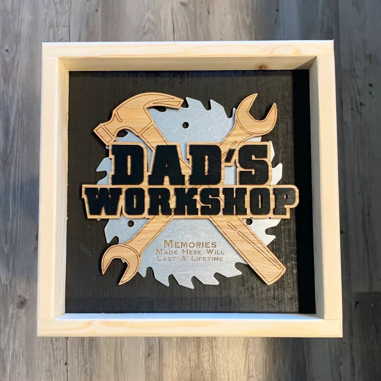 Dad's Workshop Sign