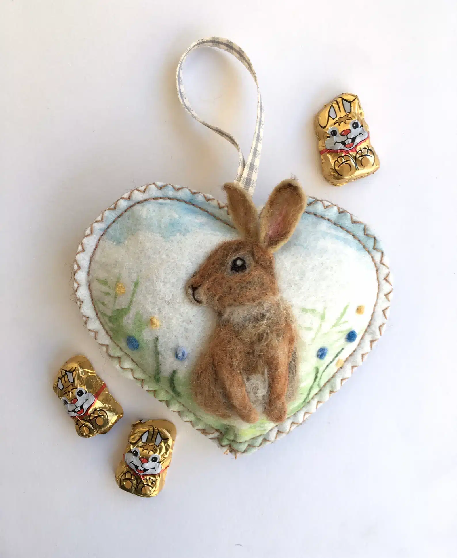 Personalized Rabbit Decorative Heart