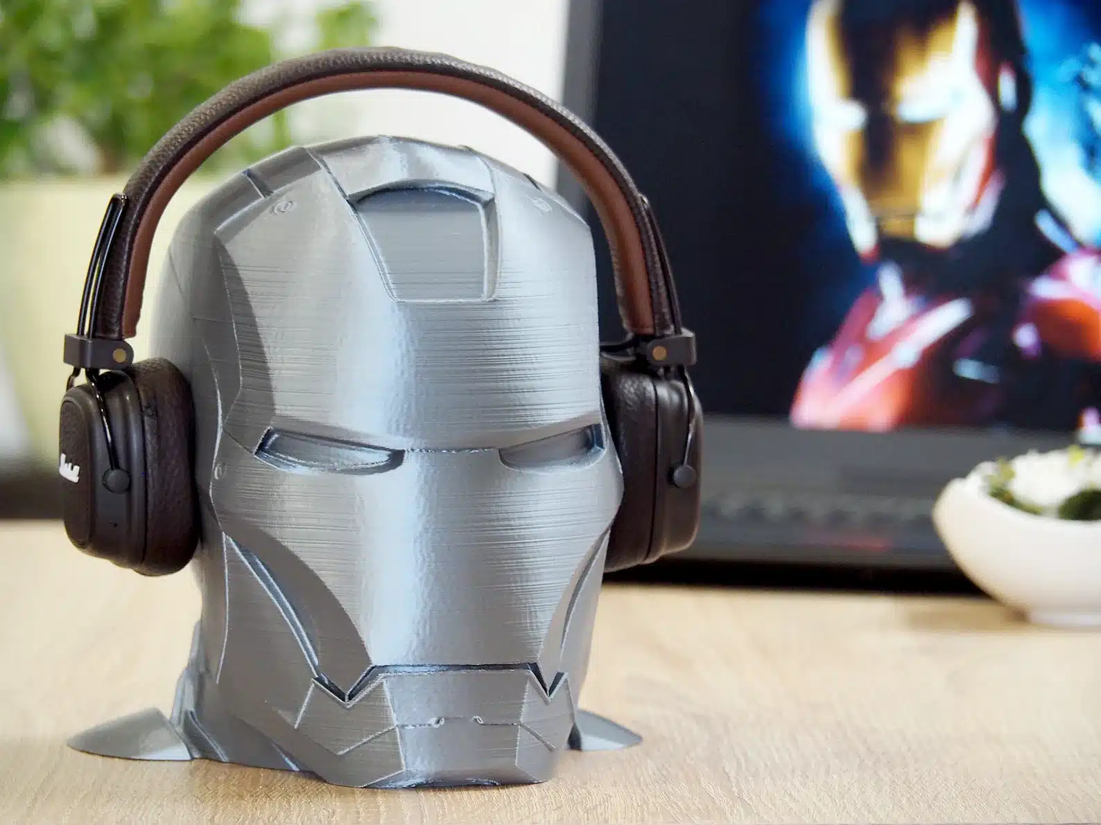Iron Man Headphone Stand