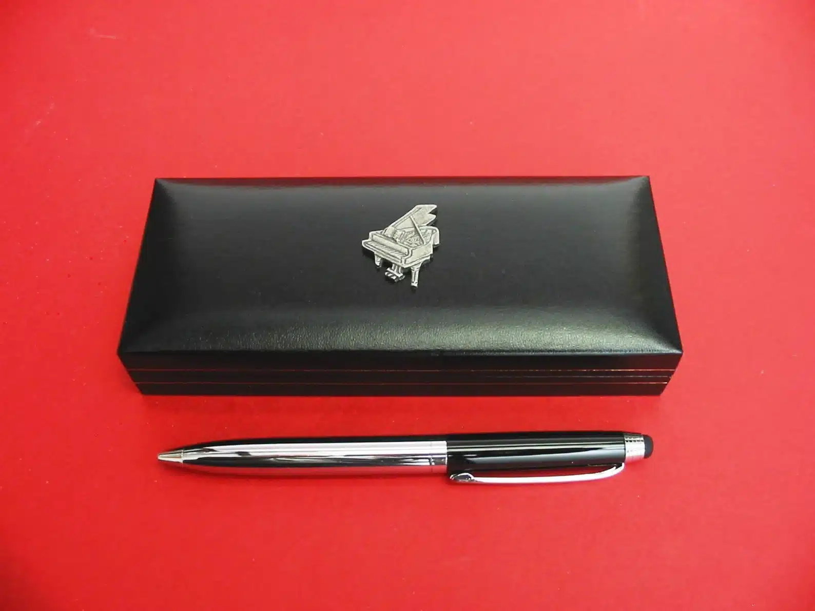 Piano Design Black Leather Pen Box & Pen